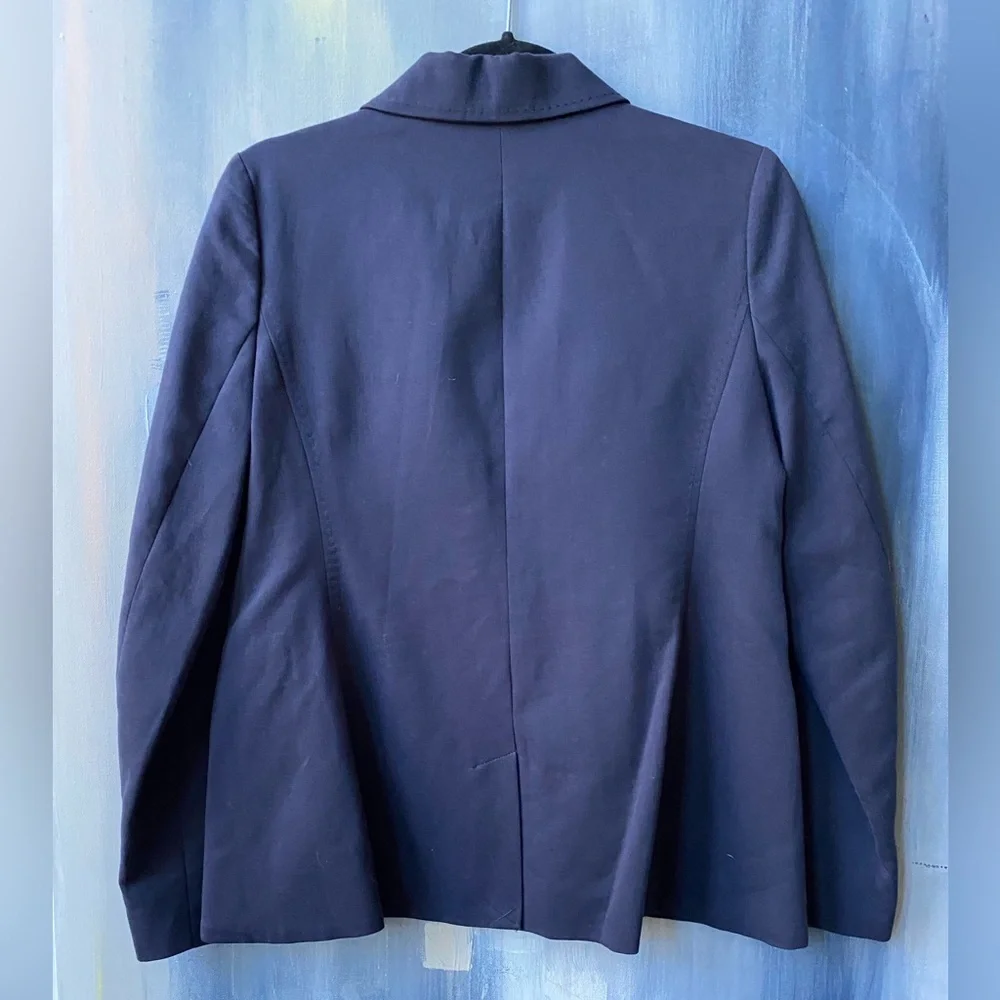 Vintage LANDS END Navy Tailored Blazer with Notched Lapel & Chic Metal Buttons - Picture 4 of 7